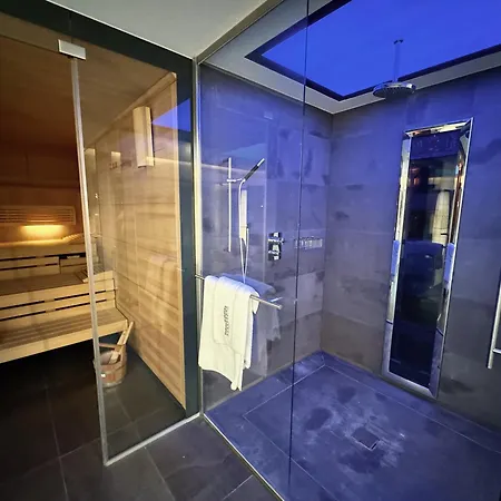 Kitz Deluxe 1 & 2 Im Zentrum Mit Eigenem & Parken By Belle-stay Apartman