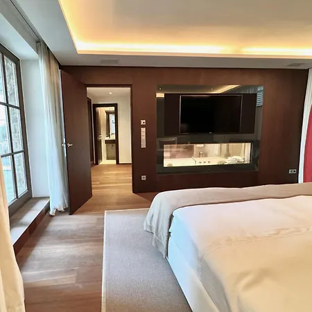 Kitz Deluxe 1 & 2 Im Zentrum Mit Eigenem & Parken By Belle-stay Apartman *