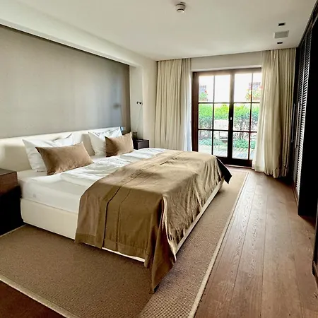 Kitz Deluxe 1 & 2 Im Zentrum Mit Eigenem & Parken By Belle-stay Appartement Kitzbühel